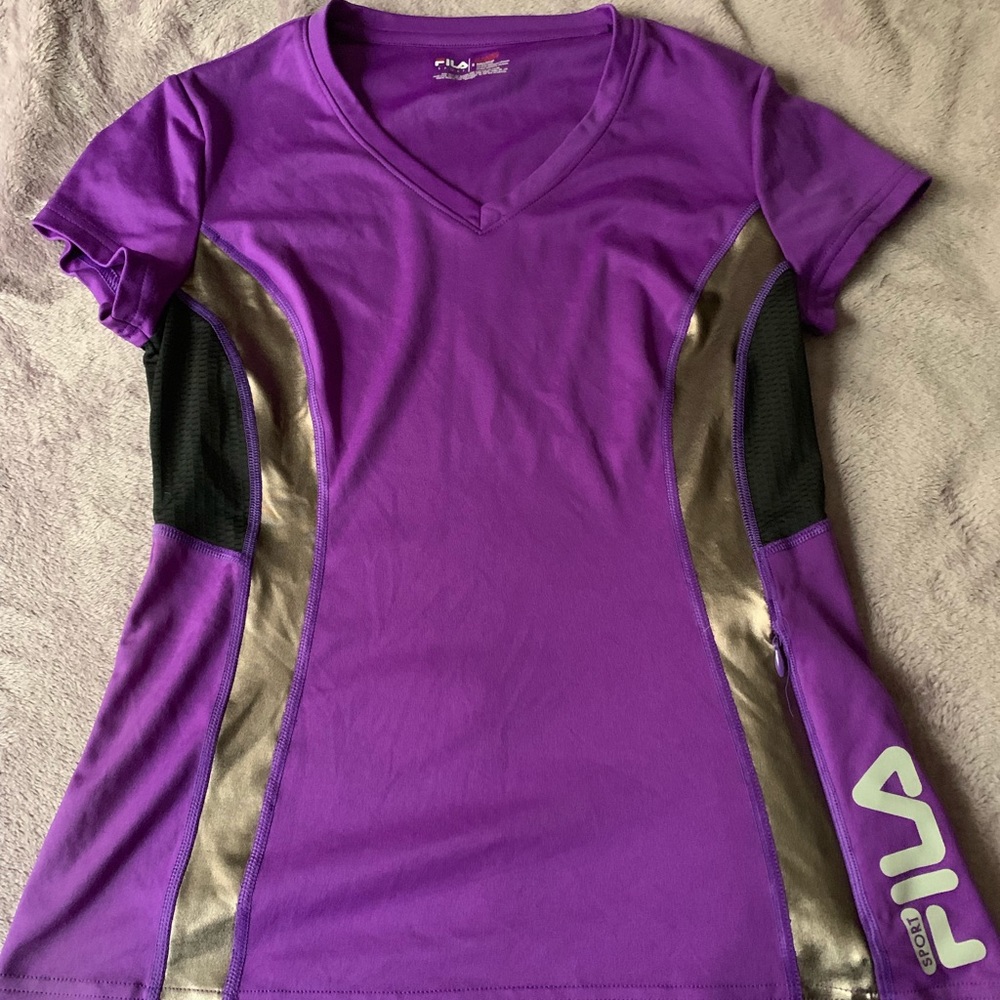 Fila workout shirt